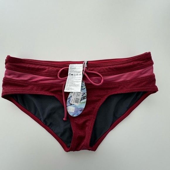 prAna Cadi Bikini Bottom size XS in color Crimson NWT - Picture 3 of 3